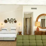 Hotel Casa Santini X Roc Seven Porto-Vecchio (Corsica)
