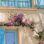 Casa Santini X Roc Seven Hotel