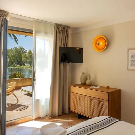 Casa Santini X Roc Seven Otel