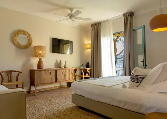 Casa Santini X Roc Seven Hotel